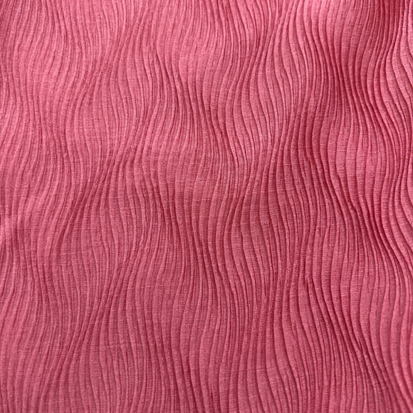 Lapis & Lillies Pink top Sz XL Ruffled Peasant Crinkled Front , Lined, T… - Picture 5 of 9